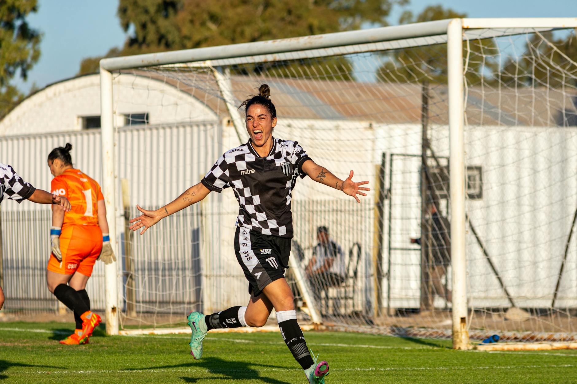Chivu e Dimarco avvisano: Inter pronta all'assalto offensivo contro il Bodo Glimt