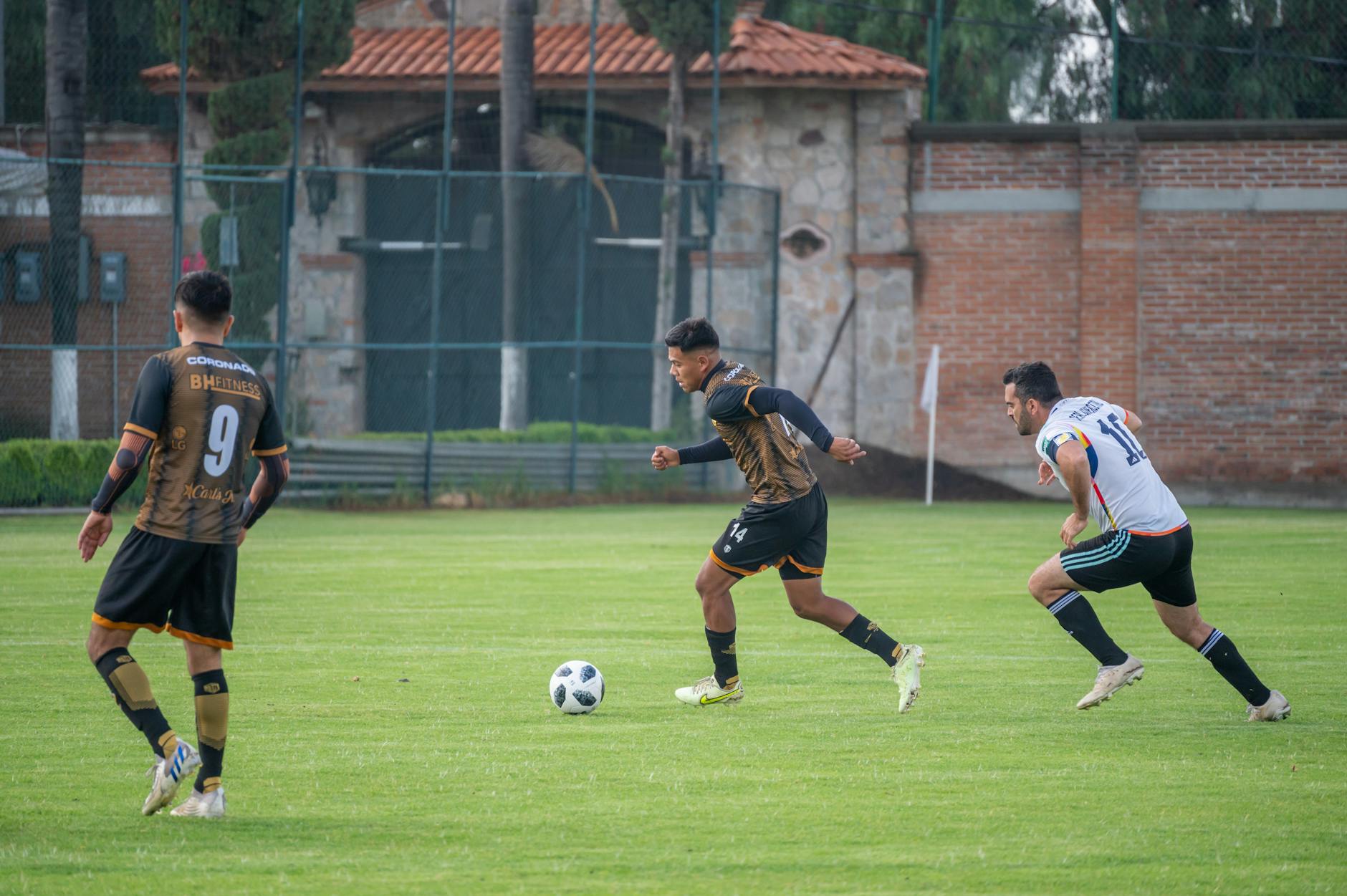 Verona in crisi: Sogliano parla di reazione urgente dopo la sconfitta col Cagliari