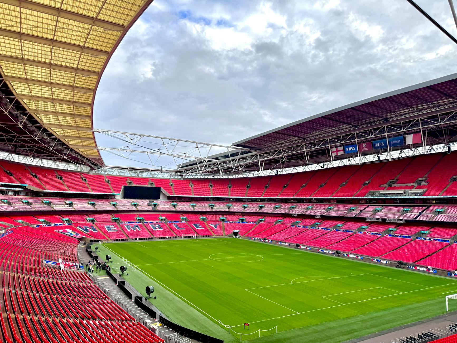 Bologna, Sartori conferma: 'Fiducia in Italiano, i rinnovi non influenzano il nostro percorso