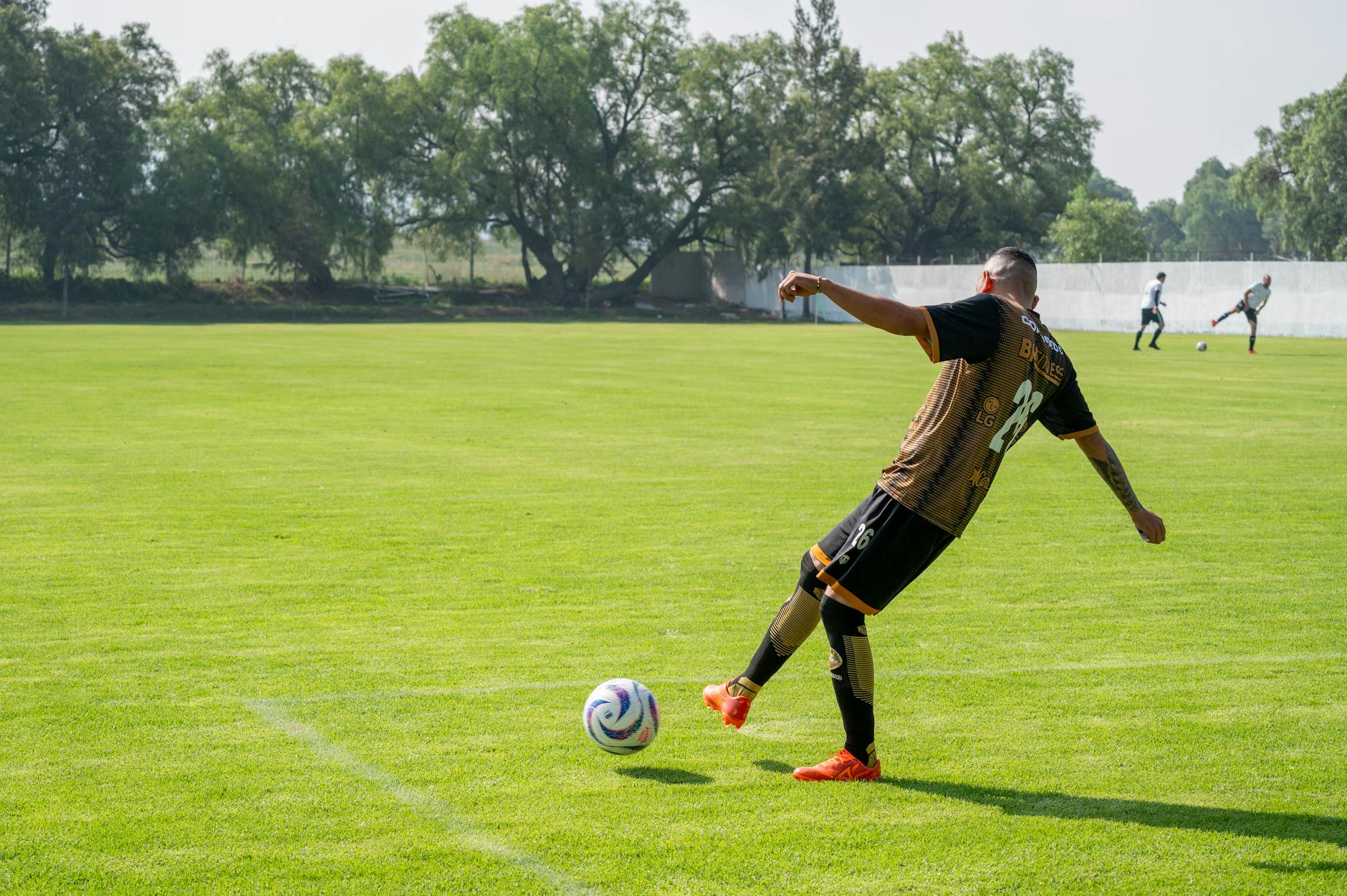 Juventus-Como: probabili formazioni e convocati di Fabregas per la sfida di Serie A
