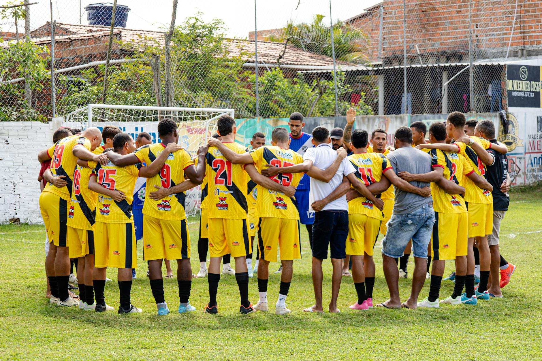 Calciomercato Napoli: Alisson Santos in cima alla lista per la fascia sinistra